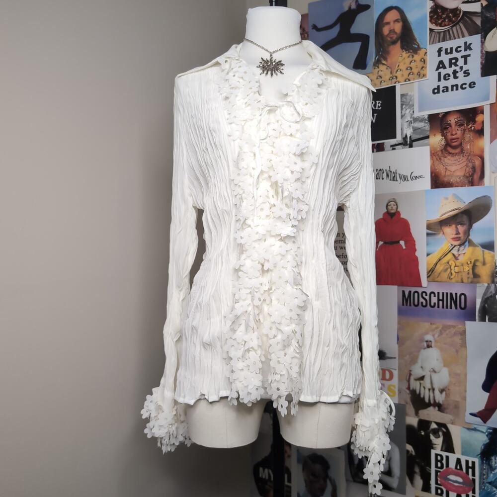 White Floral Ruffle Blouse